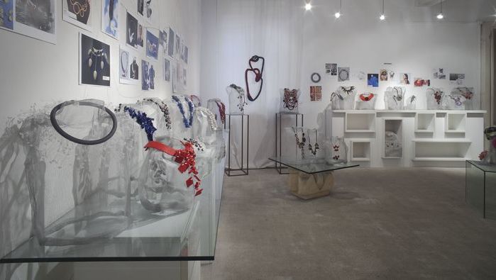 all mostra monili.jpg