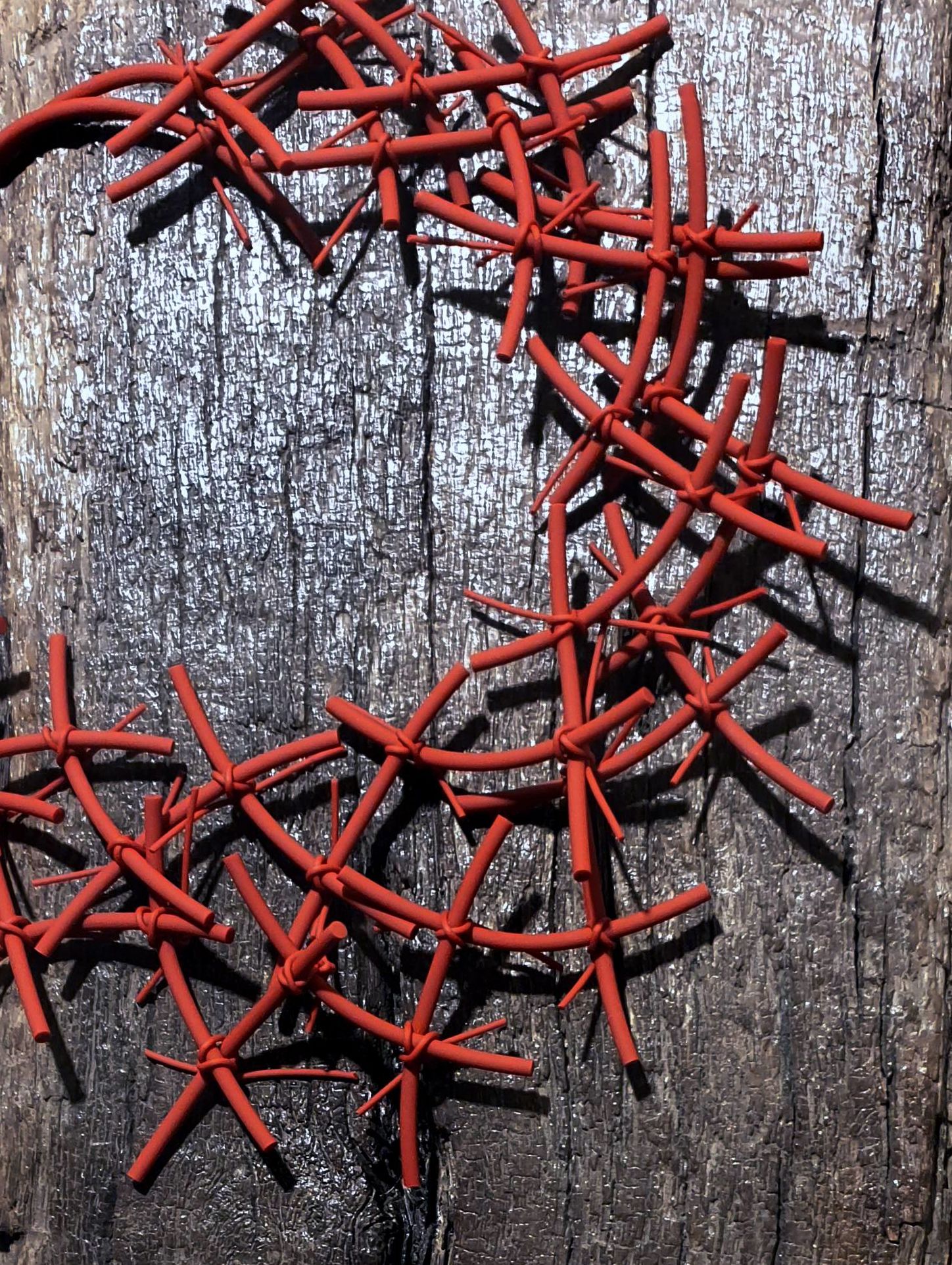 Ellesanti rosso.jpg